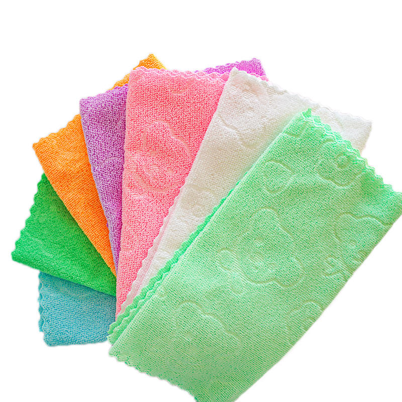 فوطة مايكروفايبر للتنضيف بألوان متعددة – Microfiber Cleaning Cloth in Assorted Colors